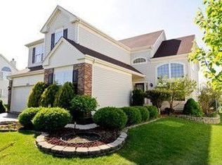 2151 Feldott Ln, Naperville, IL 60540