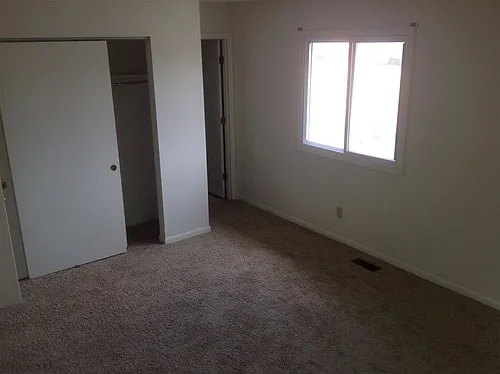 5404 Cresthaven Photo 1