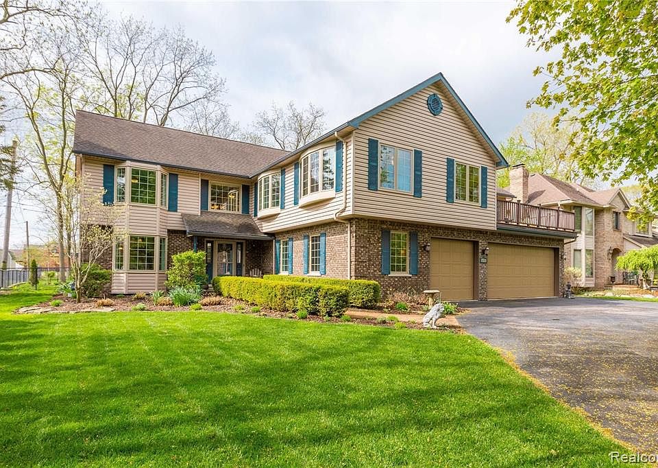 7511 Ferry Rd, Grosse Ile, MI 48138 Zillow