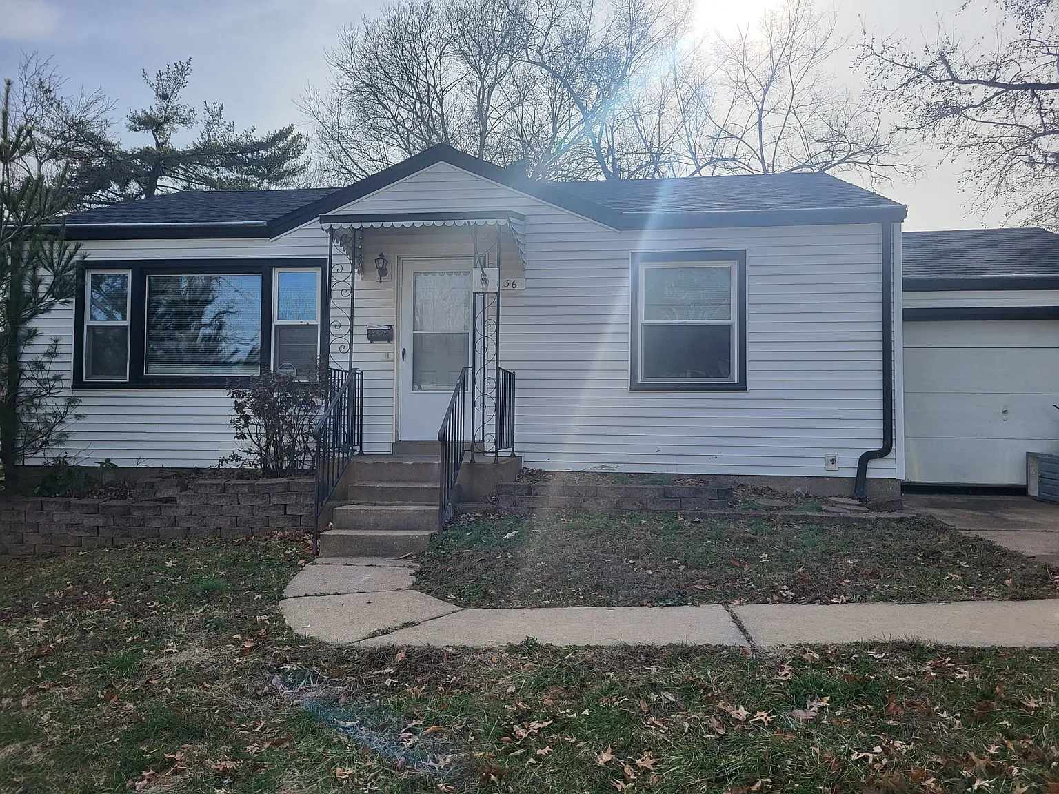1136 Grenshaw Drive - 1 — Photo 2