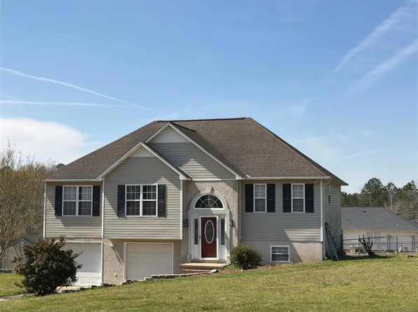 2420 Cedar Ridge Cir, Hokes Bluff, AL 35903