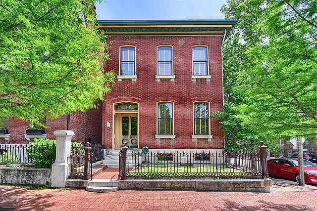 1st image of 1842 S 8th St
