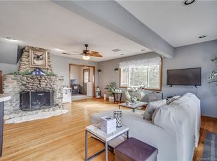 4 Mount Vision Rd, Hampden, MA 01036