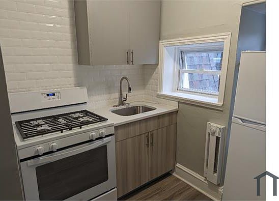 1st image of 6412 Germantown Ave #4