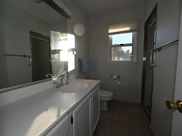 4493 Newport Ave — Photo 10