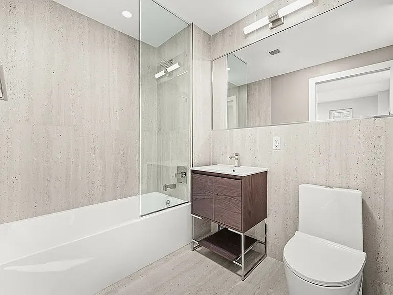 91 Bruckner Blvd #111 — Photo 13