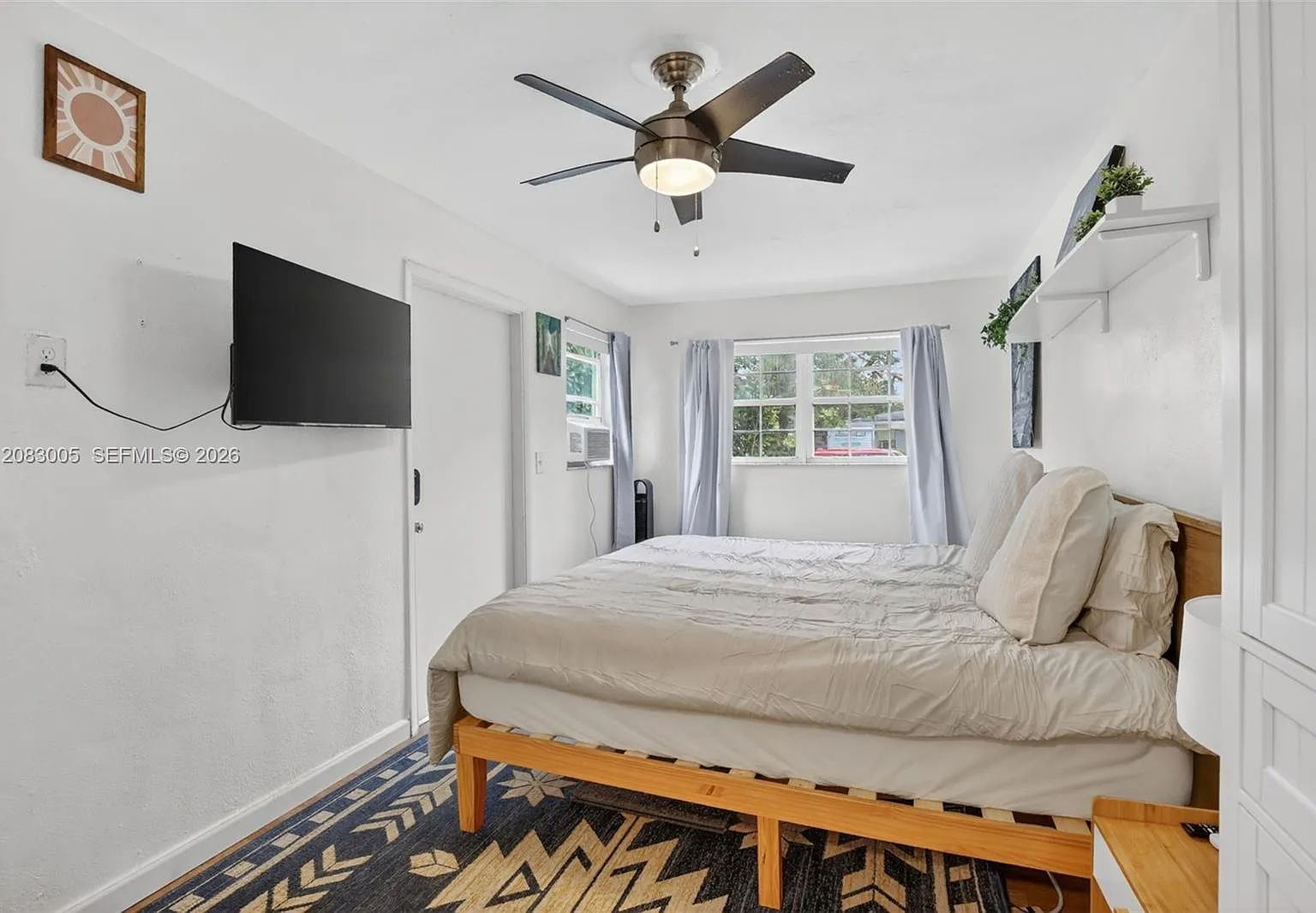 Studio, 1.0 bath, 1340 sqft, $1,700 — Photo 3