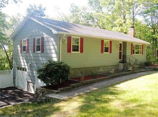 559 Crystal Lake Rd, Tolland, CT 06084