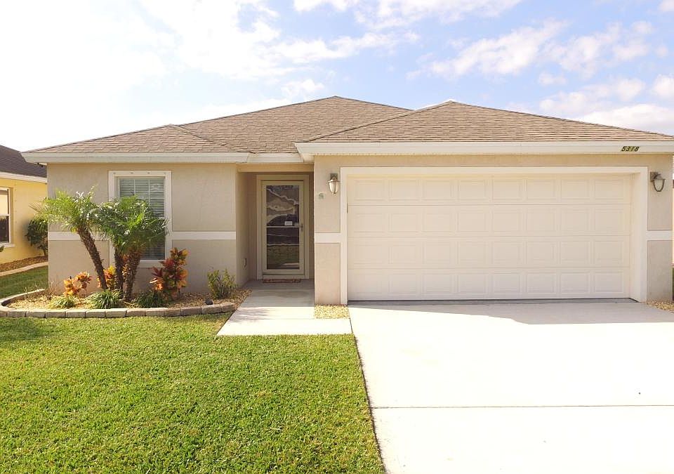 Front of House 4