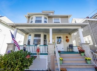 111 De Mott Ave, Clifton, NJ 07011