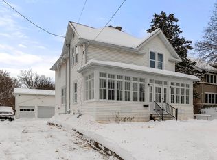 109 E Grand St, Chilton, WI 53014