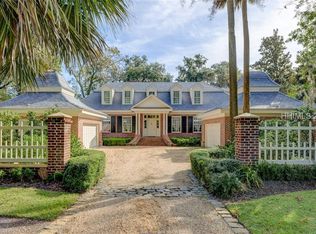 24 Hampton Ln, Bluffton, SC 29910