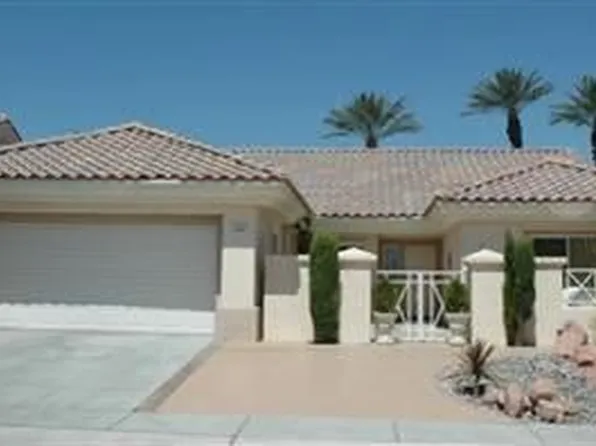 37467 Golden Pebble Ave, Palm Desert, CA 92211