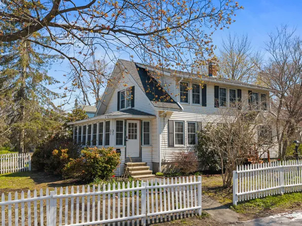 31 Hospital Street, Augusta, ME 04330