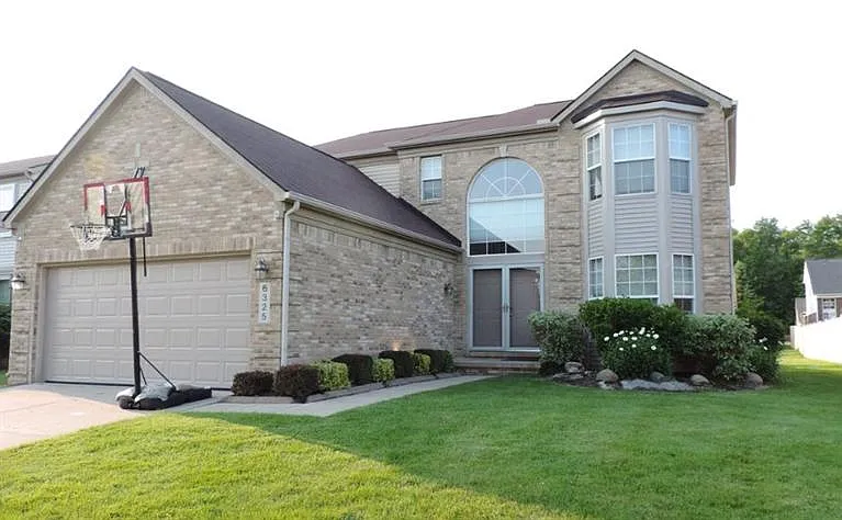 6325 Jonquil Ln photo 1
