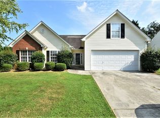 1310 Brisbane Dr, Dacula, GA 30019