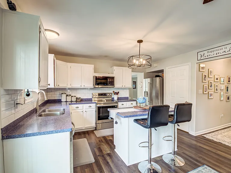 15744 Beau Ridge Dr — Photo 13