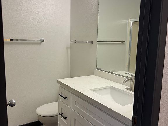 4th image of 3019 3rd Ave W #9