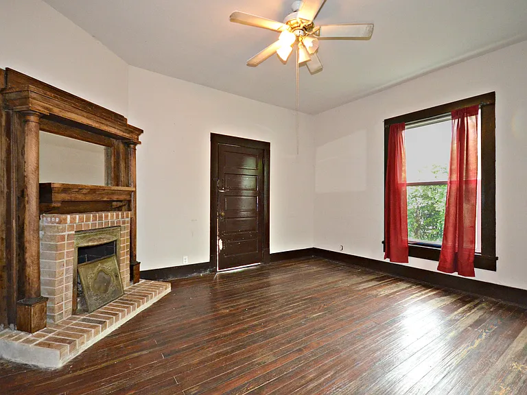 1402 E Chaffin St — Photo 10