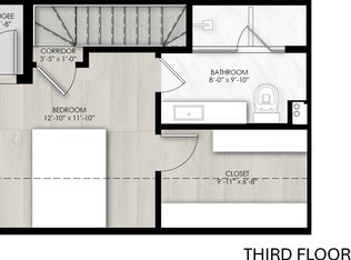 31 Harrow Drive, Toronto, ON M6M 2X4