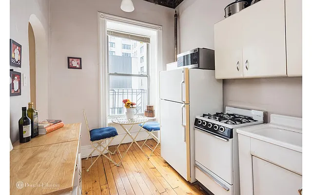 Rented by Douglas Elliman | media 9