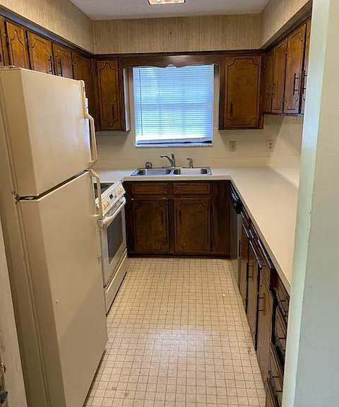 417 Shoemaker St — Photo 5
