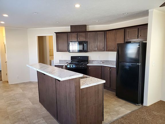 4th image of 7040 Shawnee Dr #514