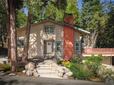 930 Willow Springs Rd, Twin Peaks, CA, 92391