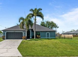 613 NW 14th Ter, Cape Coral, FL 33993