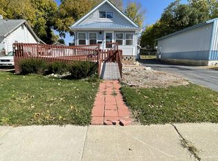 816 Jackson Ave, Dixon, IL 61021