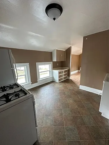 413 S 6th St Photo 1