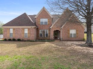 8717 Brunswick Farms Dr, Arlington, TN 38002