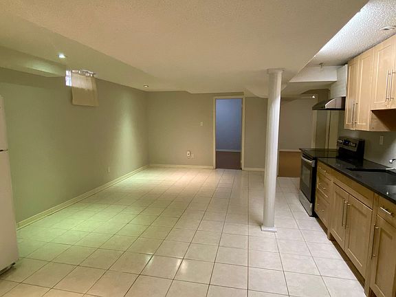 2nd image of 29 Constantia St #Basement