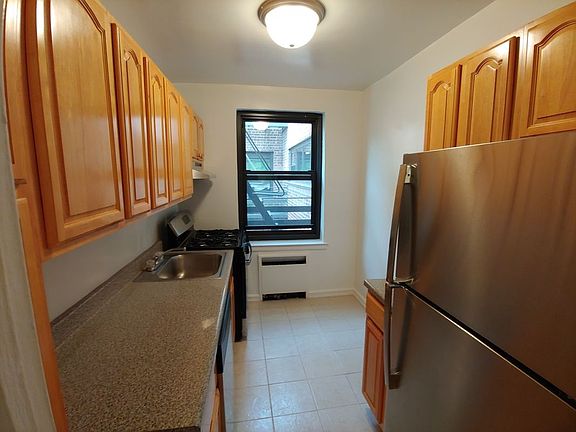 3rd image of 211-06 75th Ave #5G