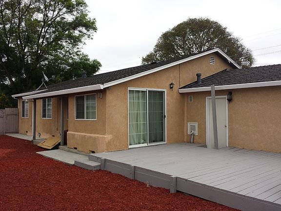5th image of 26261 Ventura Ave