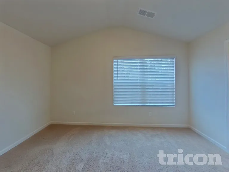 4012 Reinfield Dr — Photo 7