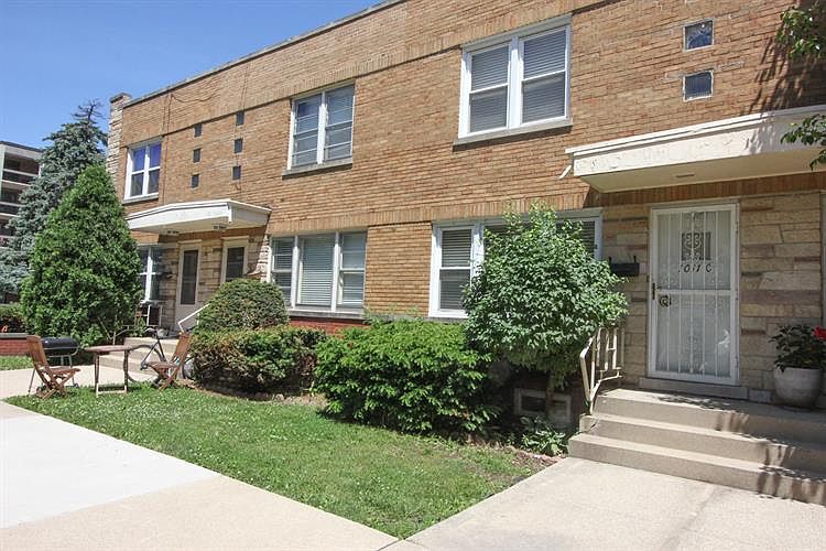 1st image of 1011 N Harlem Ave APT C