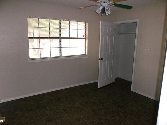 4th image of 1310 Marfa Ln