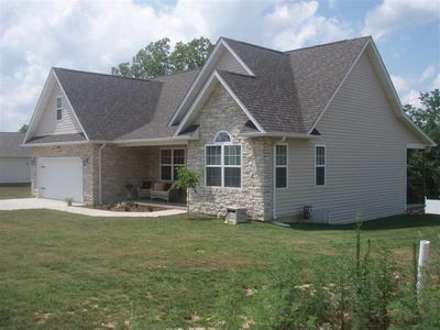 104 La Vista Dr, Waynesville, MO, 65583