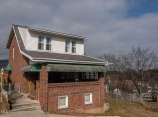 2004 15th Ave, Altoona, PA 16601