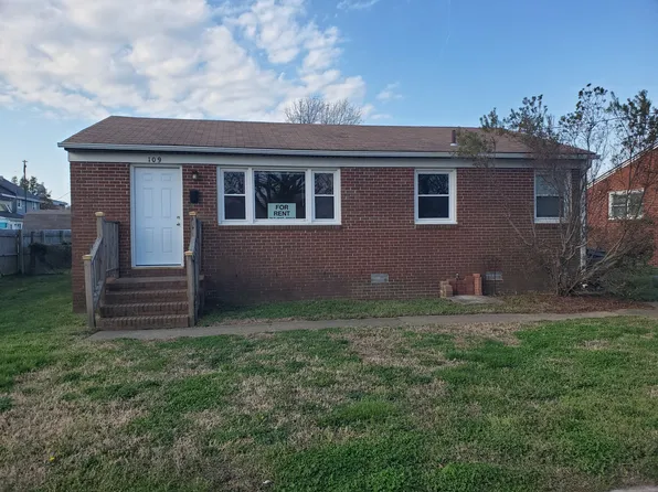 109 Parkview Pl, Hampton, VA 23664