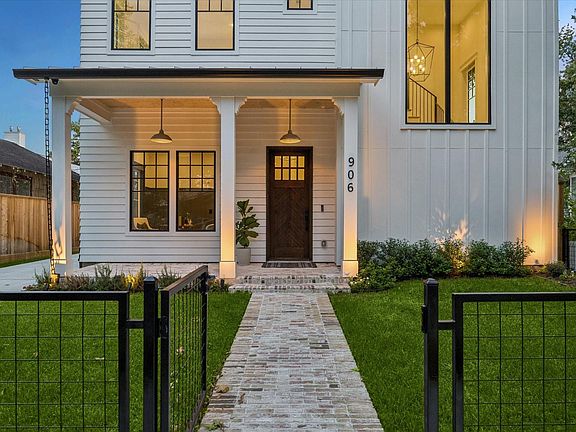 2nd image of 906 Bayland Ave