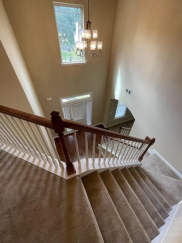 4 bed, 3587 sqft, $2,880 — Photo 4