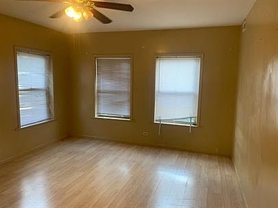1st image of 10212-14 S King Dr W
