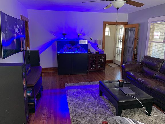 4th image of 159 Pleasant Ave