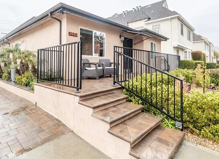 1443 E Broadway #A — Photo 3