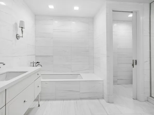 433 East 74th Street image 22 of 26