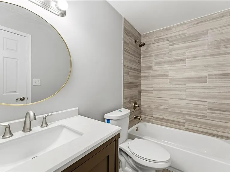 33 Plantation Dr NE #B — Photo 24