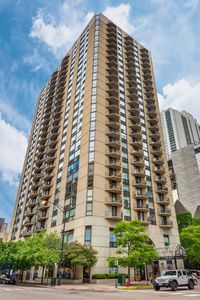 70 W Huron St APT 1906, Chicago, IL, 60654