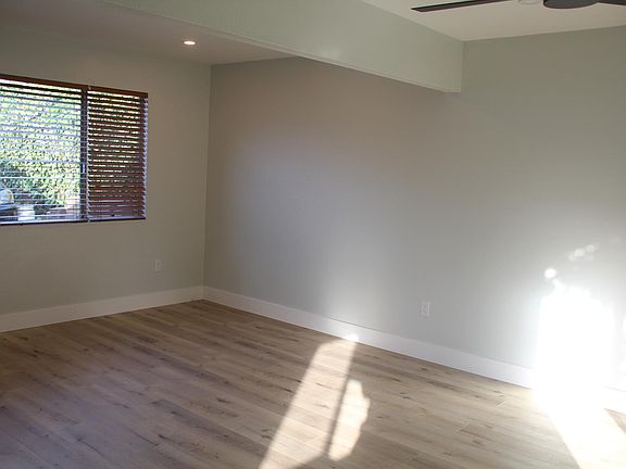 3rd image of 3825 Udall St